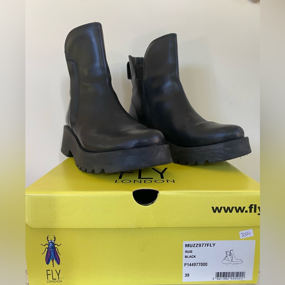 Fly London leather boots, 39